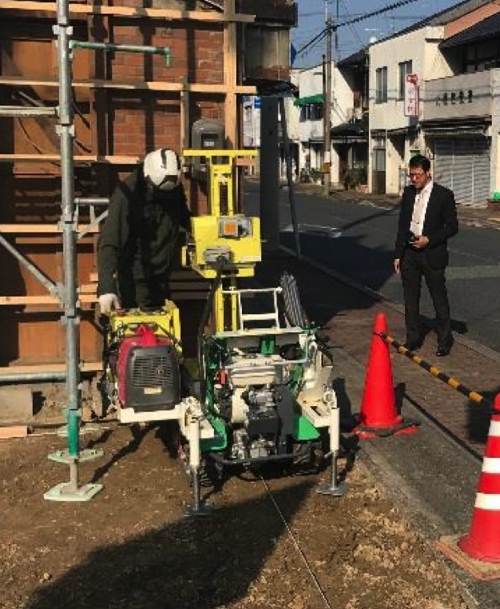 Dr.Suttisak visit site of an investigation 2018-12-14 17.38.58.jpg