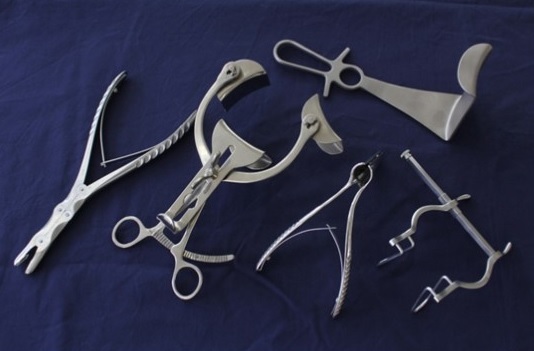 Appliance for the operation.jpg